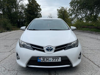 Toyota Auris foto 1