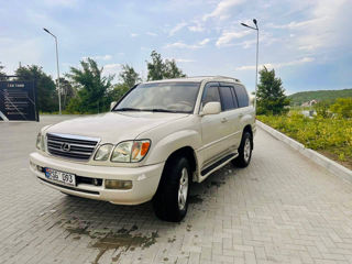 Lexus LX Series foto 2