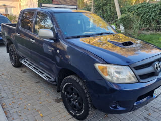 Toyota Hilux foto 2