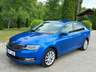 Skoda Rapid фото 1