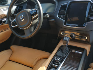 Volvo XC90 foto 2