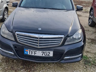 Mercedes C-Class foto 4