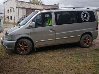 Mercedes Vito