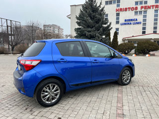 Toyota Yaris foto 8