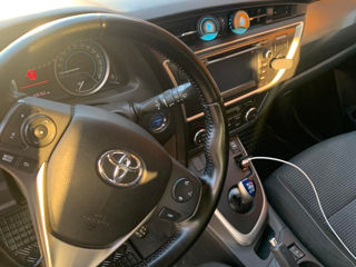 Toyota Auris foto 4