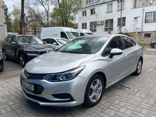 Chevrolet Cruze foto 2