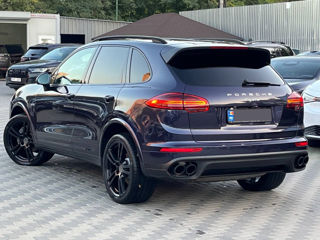 Porsche Cayenne foto 5