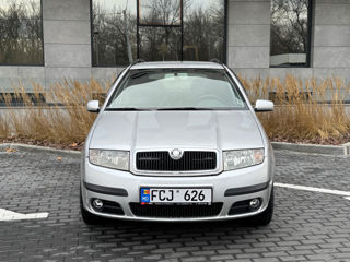 Skoda Fabia foto 3