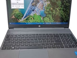 Laptop HP 15DW3XXX 4190 lei