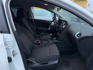 Citroen C4 foto 17