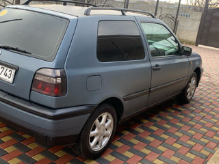 Volkswagen Golf foto 4