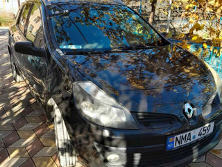 Renault Clio foto 2