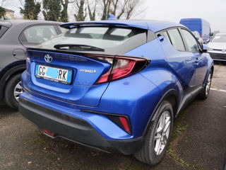 Toyota C-HR foto 5