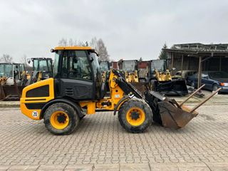 JCB 407 T4