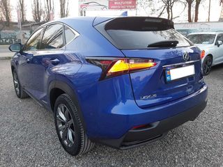 Lexus NX Series foto 4