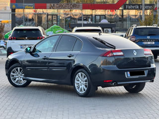 Renault Laguna foto 5