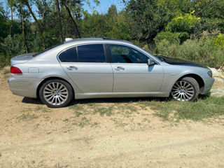 BMW 7 Series foto 4