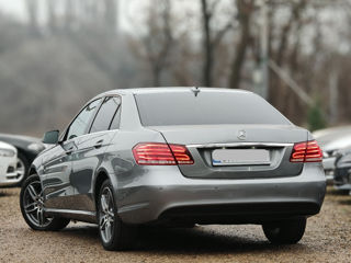 Mercedes E-Class foto 4