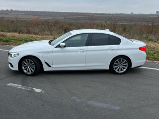 BMW 5 Series foto 4