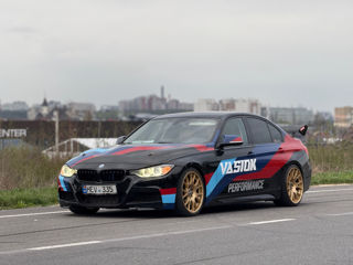 BMW 3 Series foto 2