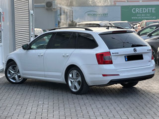 Skoda Octavia foto 4