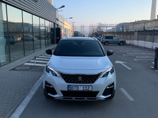 Peugeot 3008 foto 1