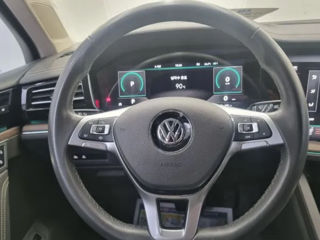 Volkswagen Touareg foto 4