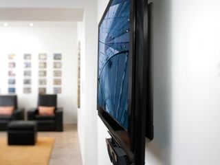 Установить телевизор на стену. Instalarea tv pe perete.Montarea televizorului pe perete. foto 2