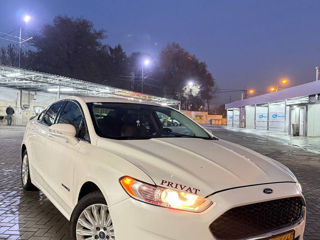 Ford Fusion foto 3