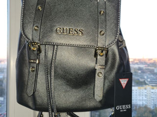 Рюкзак Guess