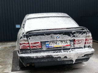 BMW 5 Series foto 2