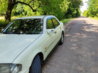 Mercedes C-Class