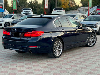 BMW 5 Series foto 4