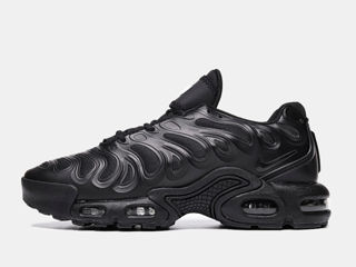 Nike Air Max Tn Plus Drift Triple Black Carbon Fiber