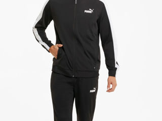 Vind costum sportiv Puma --950 lei