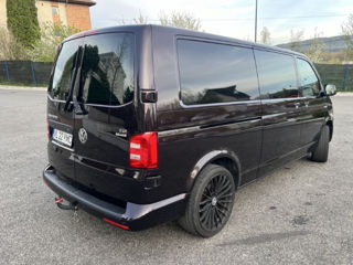 Volkswagen Caravelle foto 4