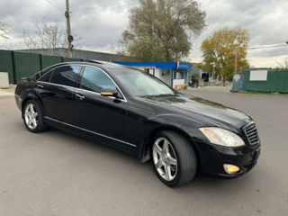 Mercedes S-Class foto 2