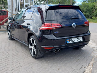 Volkswagen Golf foto 4