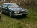 Mercedes Series (W124) foto 4