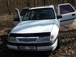 Opel Vectra foto 1