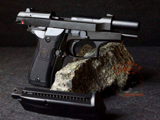 Pistol пистолет Beretta 9 мм foto 2