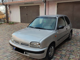 Nissan Micra foto 6