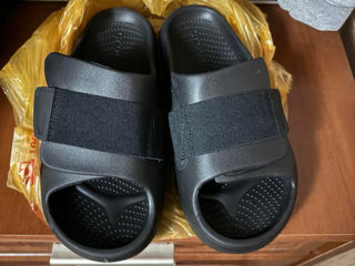 Тапочки Crocs Mellow Luxe Recovery Slide