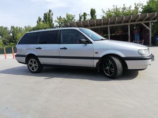 Volkswagen Passat foto 6