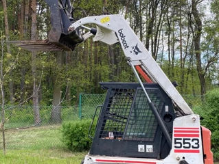 Bobcat 553 foto 1