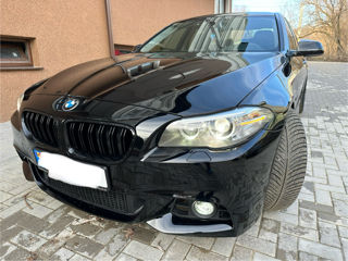 BMW 5 Series foto 3