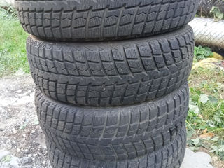 4 Anvelope    215/60r17