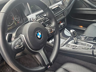 BMW 5 Series foto 9