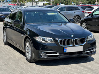 BMW 5 Series foto 3