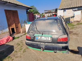 Nissan Sunny foto 4